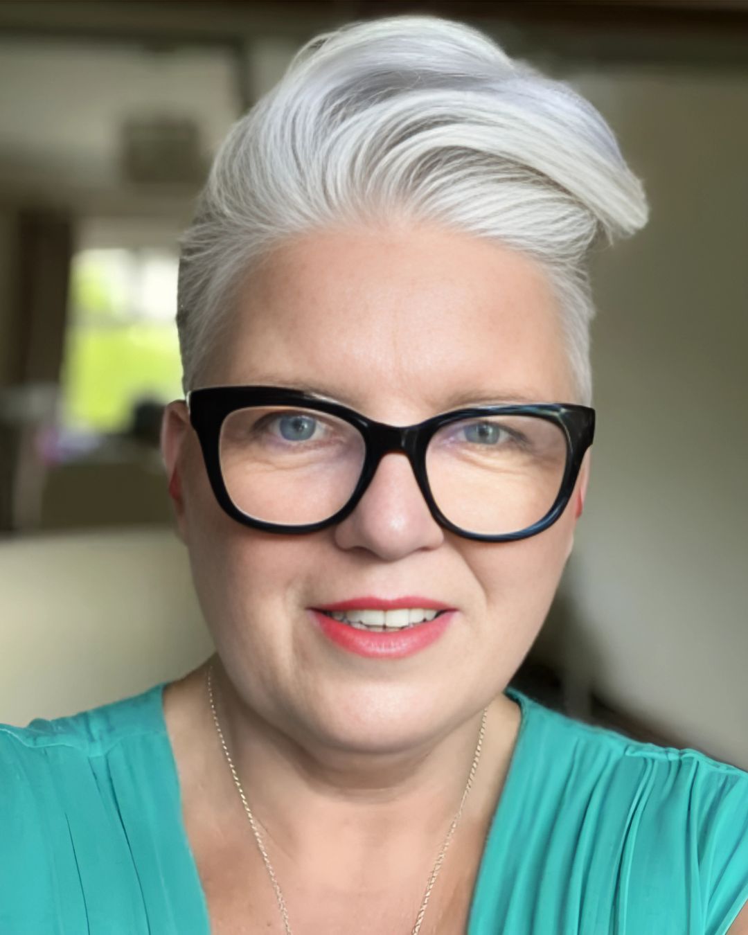 Scottish Spiritual Teacher Launches Groundbreaking Certification Program Addressing Global Mental Health and Wellness Crisis